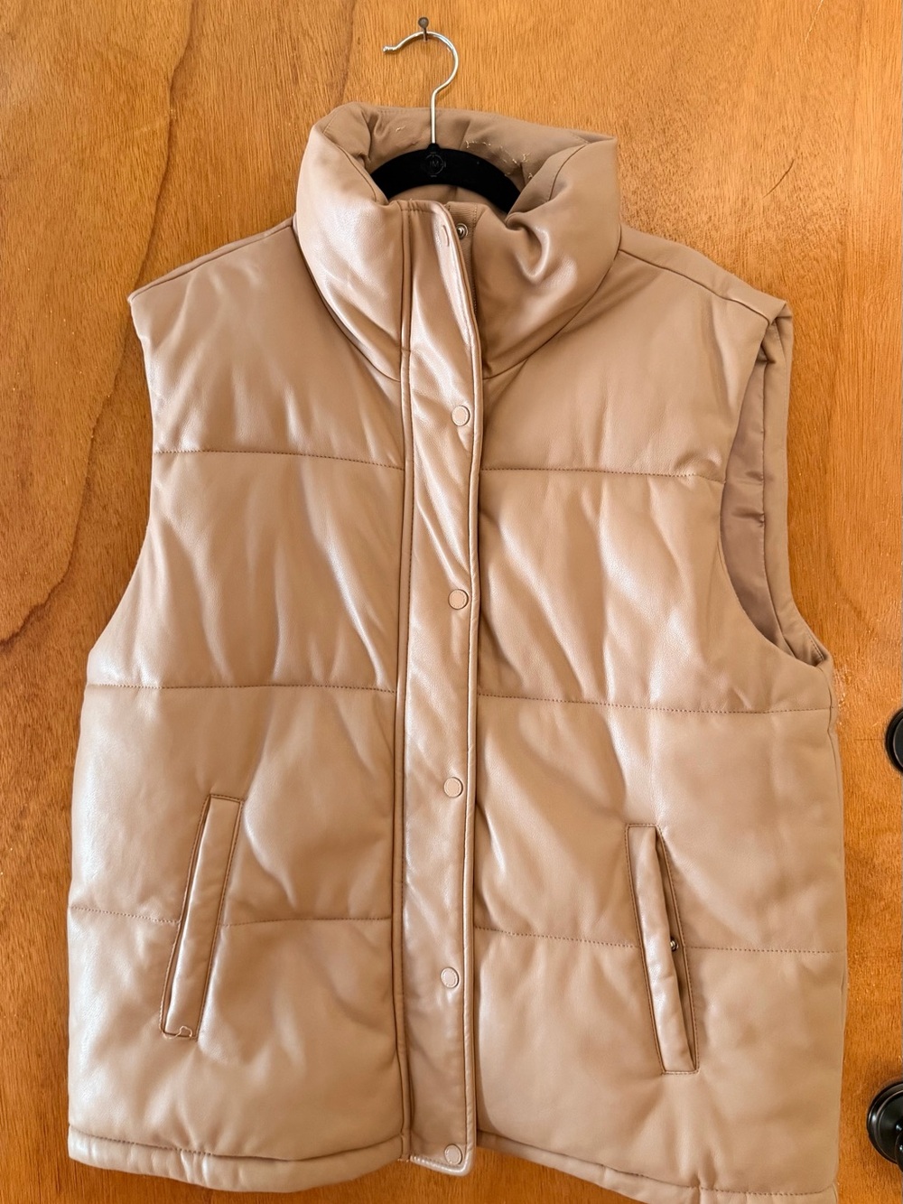Abercrombie Vegan Leather Puffer Vest Tan Beige Size L
